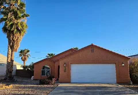 1596 Kyle Ave, Bullhead City, AZ 86442