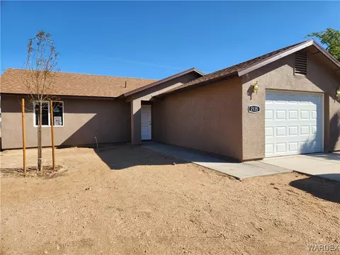 2135 E Packard Ave, Kingman, AZ 86409 photo 3