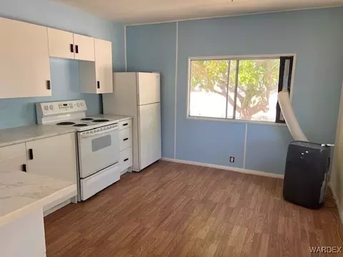 2870 E Hearne Ave, Kingman, AZ 86409 photo 8