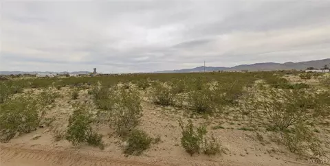 lot8 W 12 Burro Rd, Golden Valley, AZ 86413