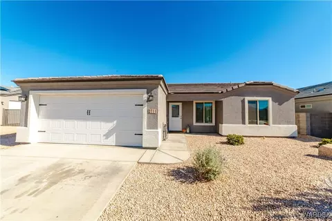 2711 Estrella, Kingman, AZ 86409