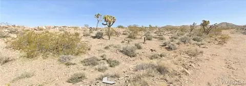 8110 W Rio Vista Dr, White Hills, AZ 86445