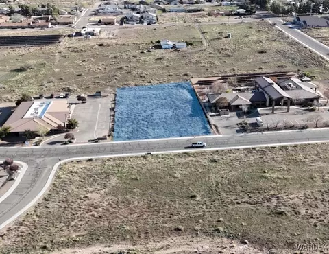 864 Airway Ave, Kingman, AZ 86409