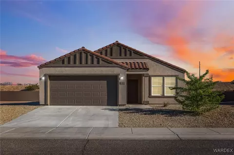 2621 E Halycone Dr, Mohave Valley, AZ 86440