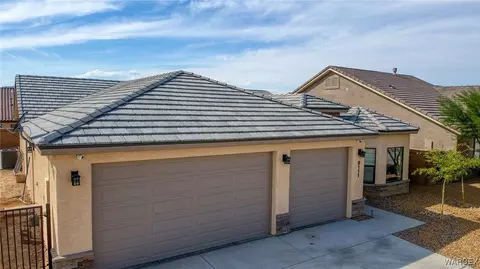 6111 S Calico Ave, Fort Mohave, AZ 86426