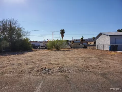 1807 El Monte Dr, Bullhead City, AZ 86442