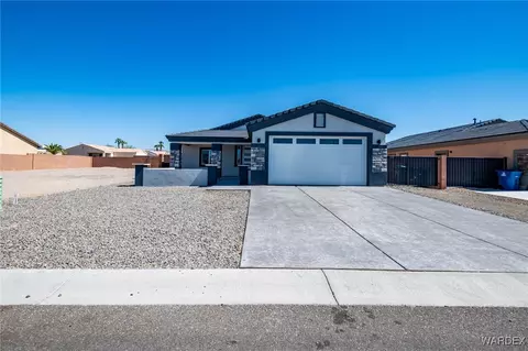 5104 S Rosemary Dr, Fort Mohave, AZ 86426