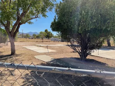 3556 E Oriole Ln, Kingman, AZ 86409 photo 2