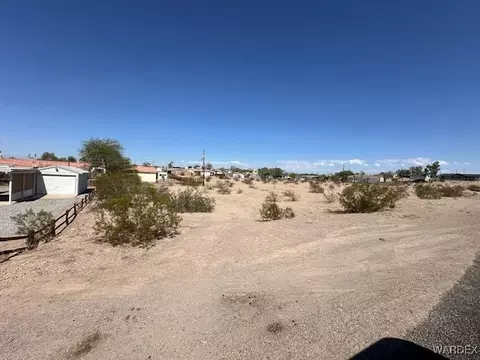 4711 E Bayside Dr, Topock, AZ 86436 photo 2