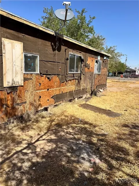 3554 E Cardinal Ln, Kingman, AZ 86409 photo 5
