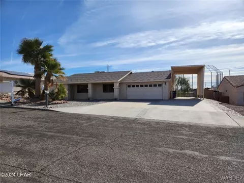 691 Apache Dr, Lake Havasu City, AZ 86406