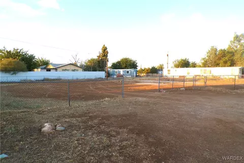 3571 E Ryan Ave, Kingman, AZ 86409 photo 4