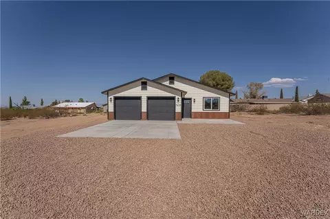 7679 E Ochoa Cir, Kingman, AZ 86401