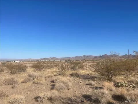 000 Hill Dr, Dolan Springs, AZ 86441