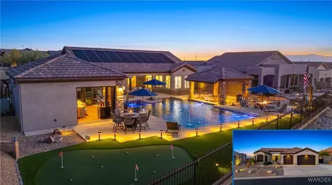 2833 Sidewheel Dr, Bullhead City, AZ 86429