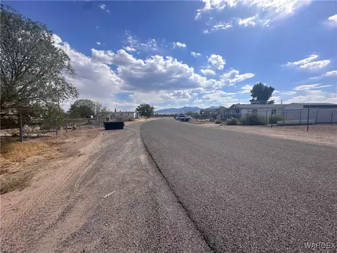 3301 E Hearne Ave, Kingman, AZ 86409 photo 4