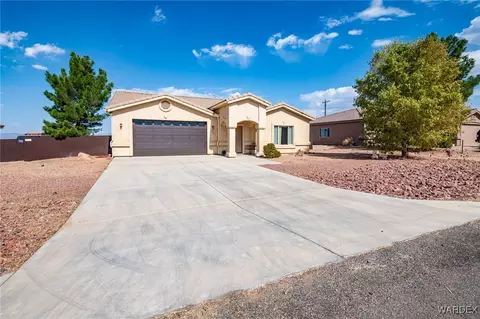 7241 E Stoneaxe Dr, Kingman, AZ 86401