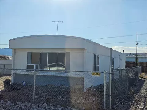 1775 Arrowhead Dr, Bullhead City, AZ 86442