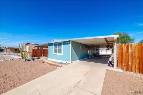 807 Roadrunner Dr, Bullhead City, AZ 86442
