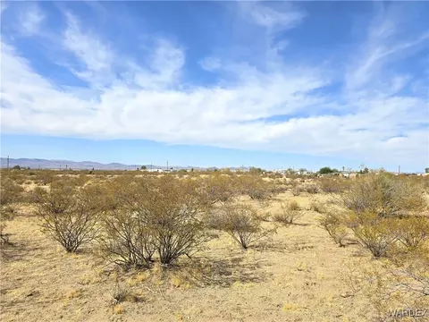 00 N Aztec Rd, Golden Valley, AZ 86413