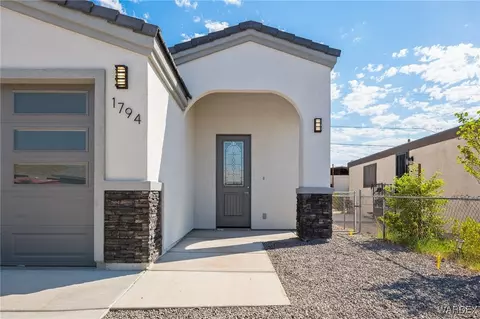 1794 Artesia Dr, Bullhead City, AZ 86442