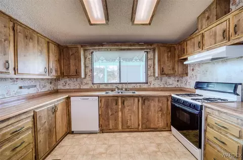 1180 E Aralia Dr, Kingman, AZ 86409 photo 14