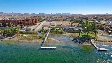 295 Moser Ave, Bullhead City, AZ 86429