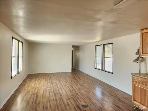 3724 E Devlin Ave, Kingman, AZ 86409 photo 11