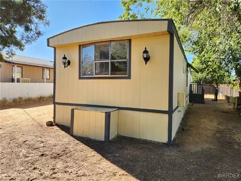 3724 E Devlin Ave, Kingman, AZ 86409