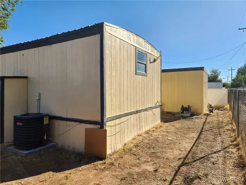 3724 E Devlin Ave, Kingman, AZ 86409 photo 4