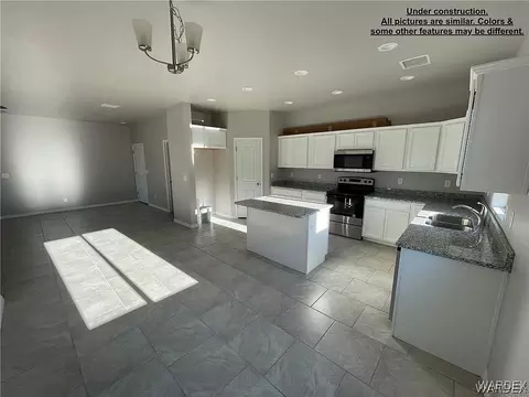 3265 E Farm Crest Ave, Kingman, AZ 86409 photo 4