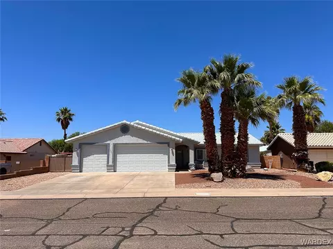5211 S Desert Sands Dr, Fort Mohave, AZ 86426