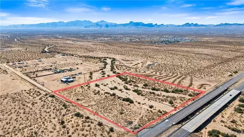 6244 W Hwy 68 Hwy, Golden Valley, AZ 86413
