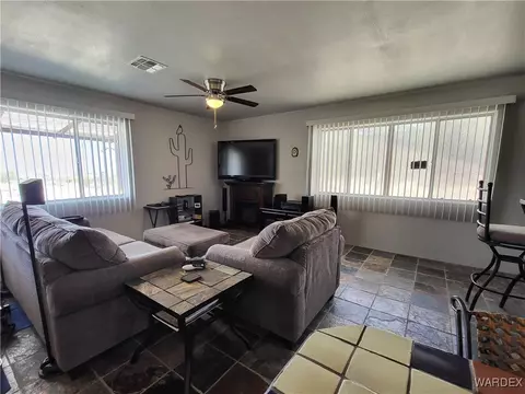 406 W Echo Dr, Meadview, AZ 86444 photo 7
