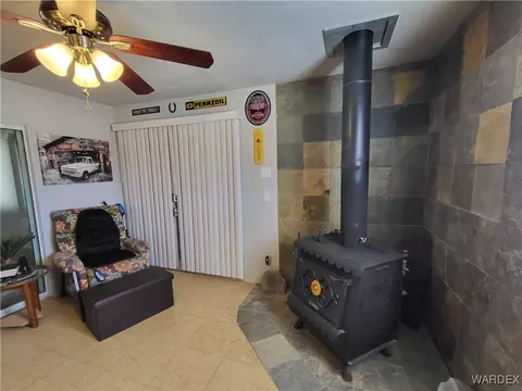 406 W Echo Dr, Meadview, AZ 86444 photo 17