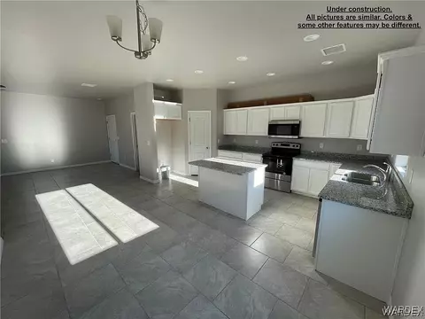 3264 E Farm Crest Ave, Kingman, AZ 86409 photo 3