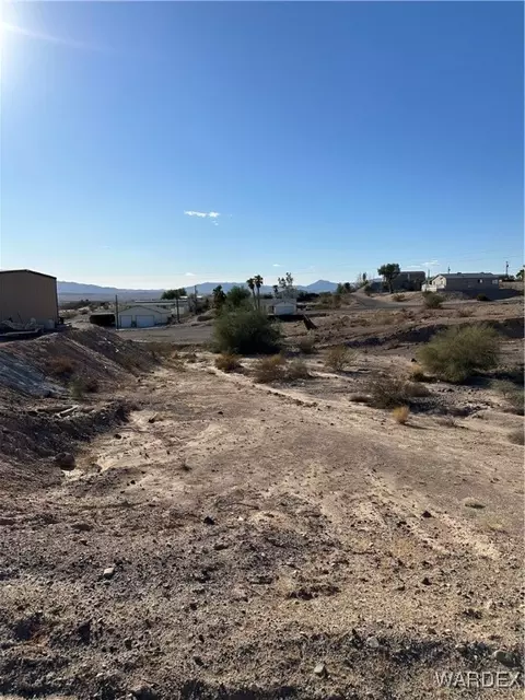13483 Waterreed Dr, Topock, AZ 86436