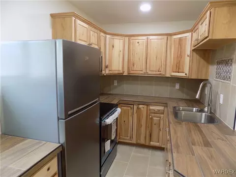 2304 E Suffock Ave, Kingman, AZ 86409 photo 7