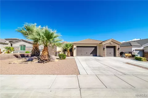 926 Country Club Dr, Kingman, AZ 86401