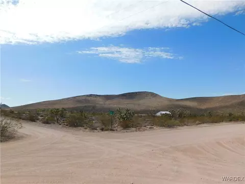 9432 W Bonanza Ave, White Hills, AZ 86445