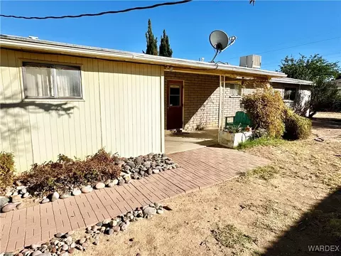 590 E Beverly Ave, Kingman, AZ 86409 photo 28