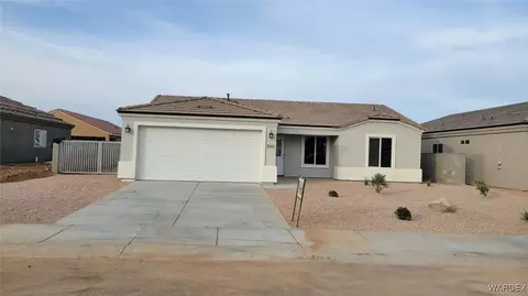 3401 E Double O Dr, Kingman, AZ 86409