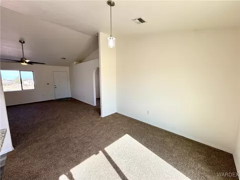 7698 E Silver Concho Ct, Kingman, AZ 86401 photo 9