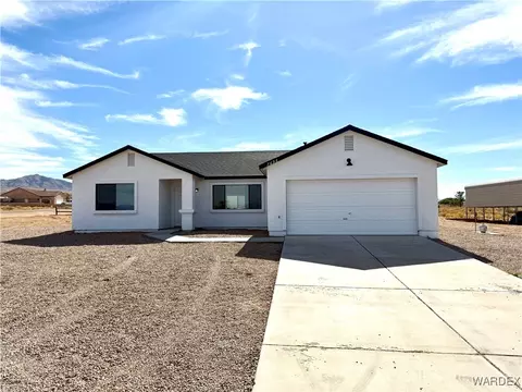 7698 E Silver Concho Ct, Kingman, AZ 86401