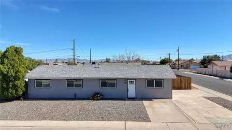 3690 N Wells St, Kingman, AZ 86409