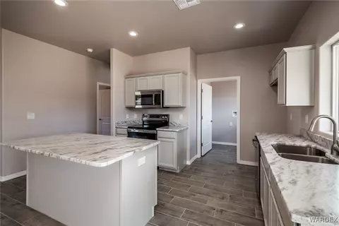 1645 E Devlin Ave, Kingman, AZ 86409 photo 16