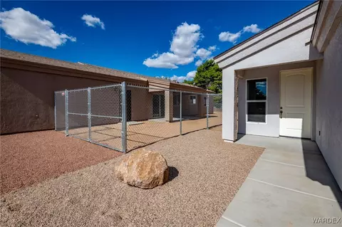 1645 E Devlin Ave, Kingman, AZ 86409 photo 10