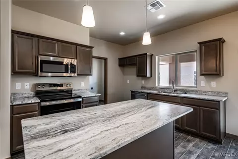 1635 E Devlin Ave, Kingman, AZ 86409 photo 13