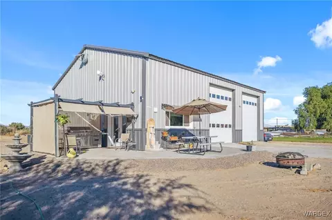 10595 S Queens Rd, Mohave Valley, AZ 86440