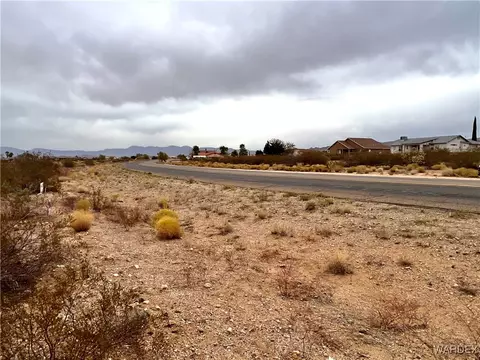 9136 N Concho Dr, Kingman, AZ 86401